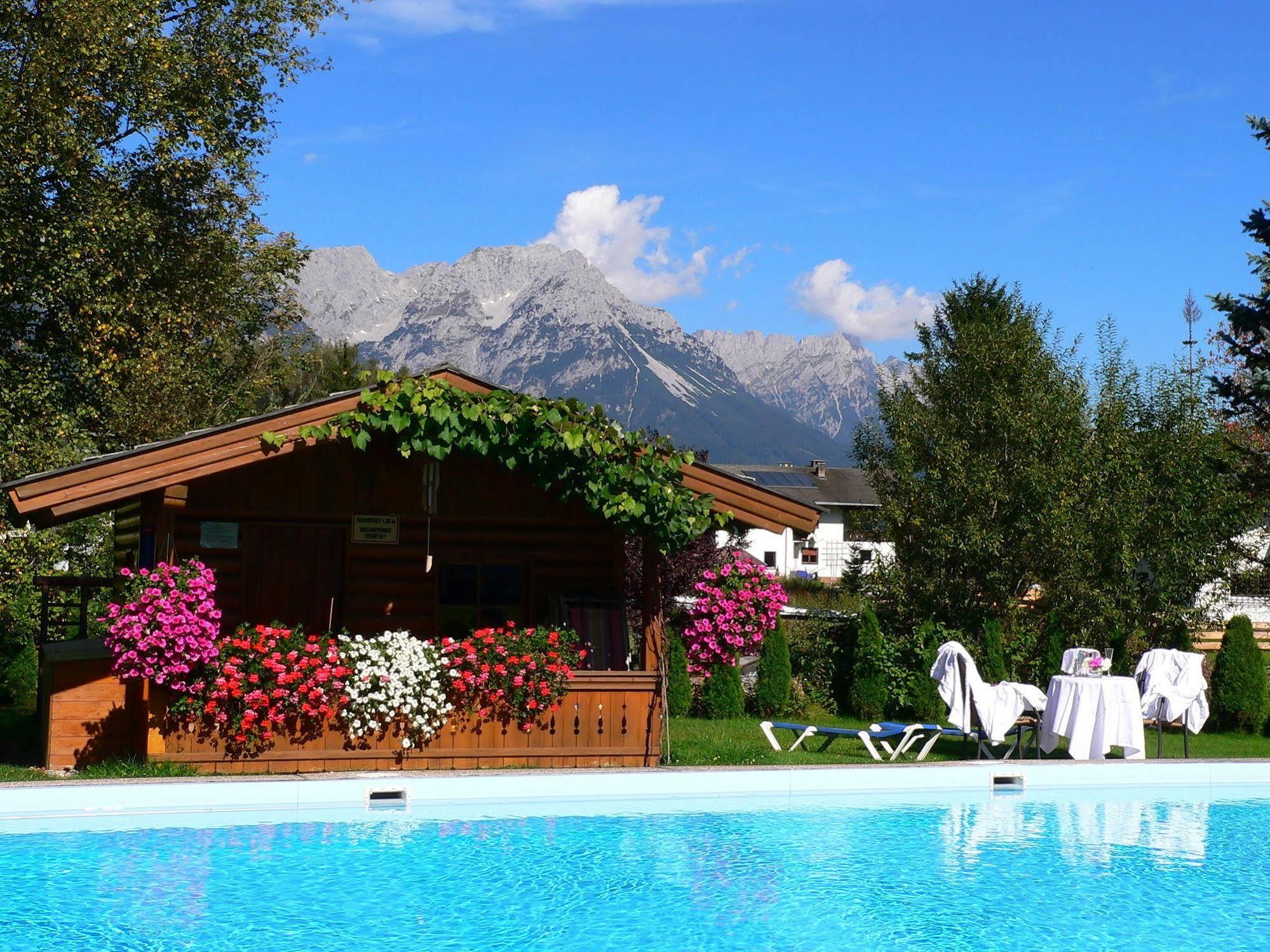 Ferienhotel Tyrol Soell Am Wilden Kaiser Exterior foto