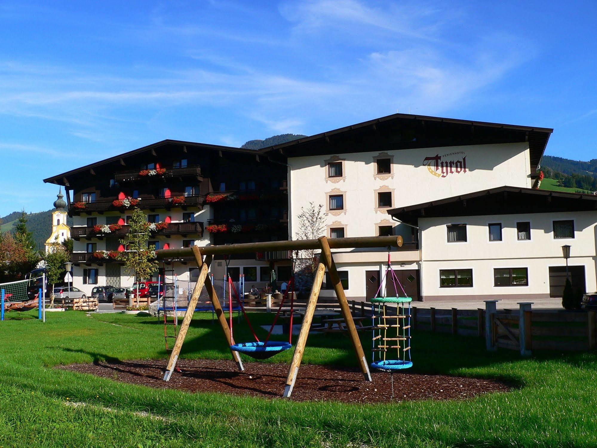 Ferienhotel Tyrol Soell Am Wilden Kaiser Exterior foto